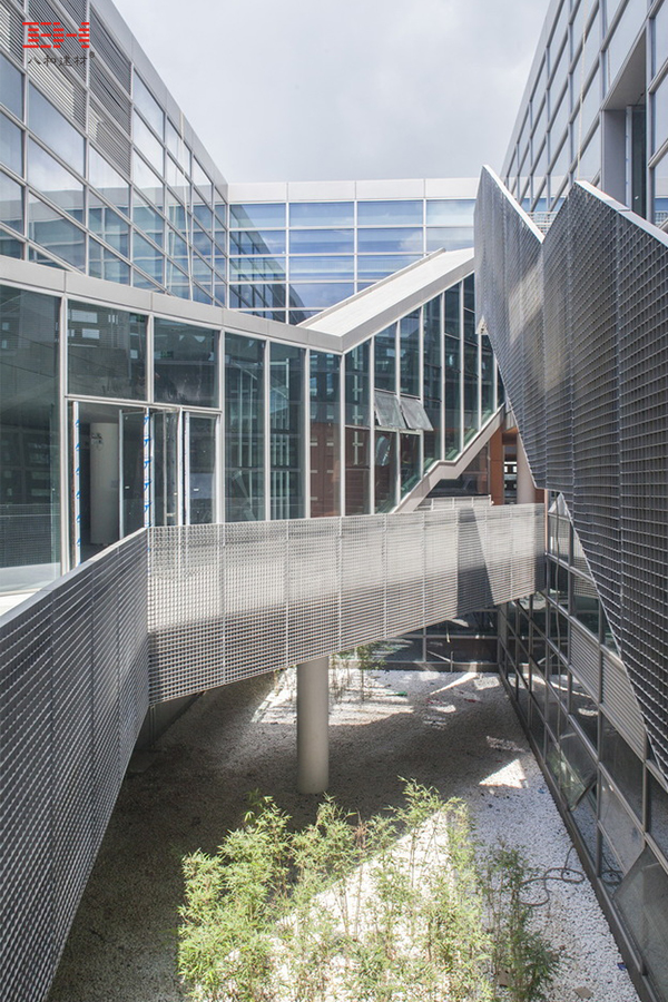 造型鋁單板、格柵、金屬拉伸板-南方科技大學讀書館10.jpg